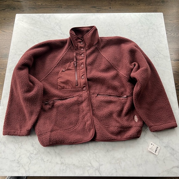 NWT Free People FP Movement Hit the Slopes Fleece in Bitter Chocolate Sz Medium - Picture 5 of 15